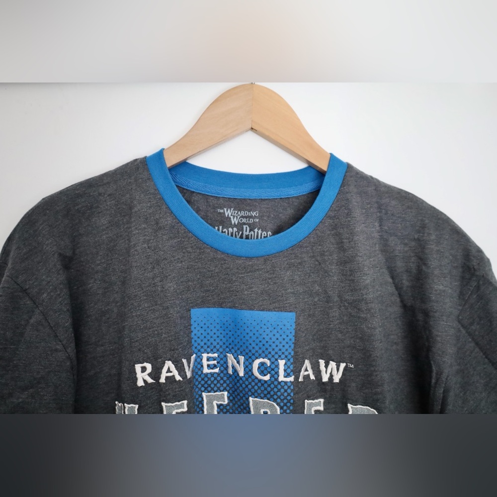 Ravenclaw™ Quidditch™ Keeper Adult T-Shirt Brand New (L) Universal Studios - Picture 6 of 13